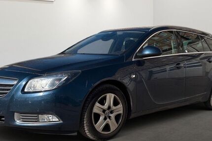 Opel Insignia 252.668 km 2.899 &euro; Berlin 12681