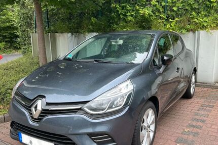 Renault Clio 148.000 km 5.950 &euro; Kamp-Lintfort 47475