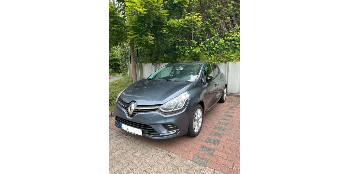 Renault Clio 148.000 km 5.950 &euro; Kamp-Lintfort 47475
