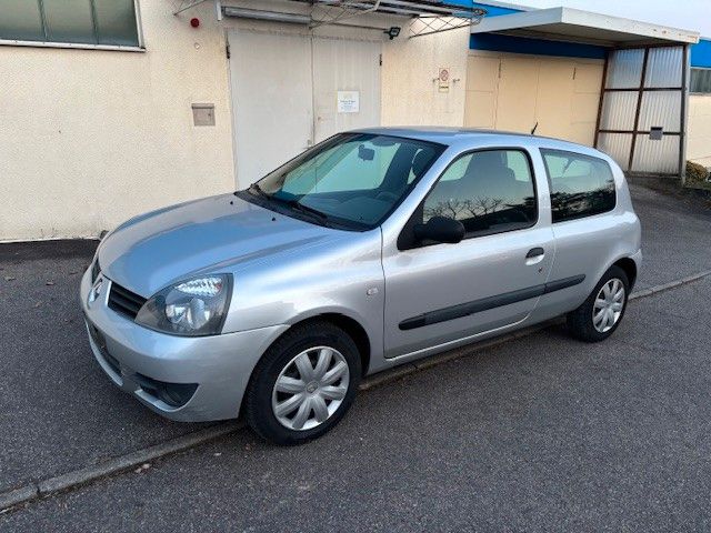 Renault Clio 70.735 km 2.300 &euro; Schwieberdingen 71701