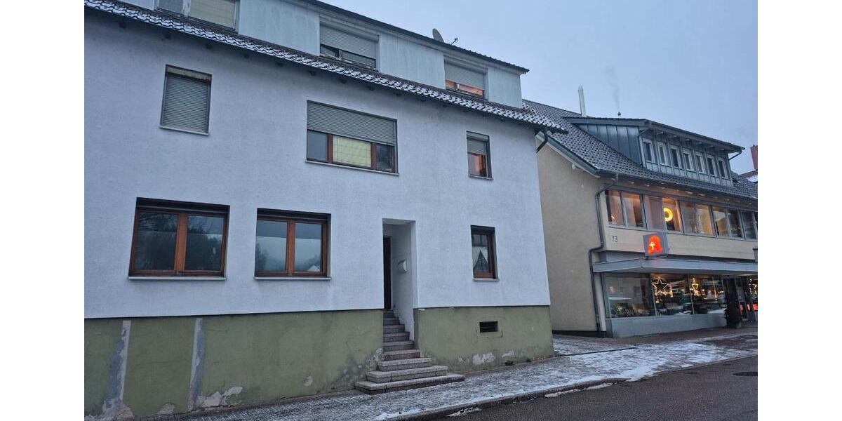 Erdgeschoßwohnung Offenburg - 3 Zimmer, 90 m&sup2;, 900&euro; | Angebot:26408607