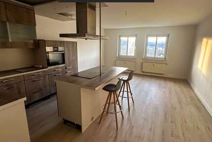 Wohnung zum Kaufen in Gera 110.000 € 108 m² 3 zimmer