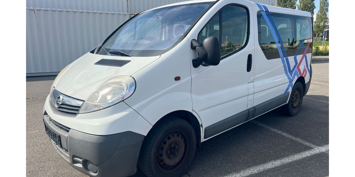Opel Vivaro 396.000 km 6.900 &euro; Berlin 12057
