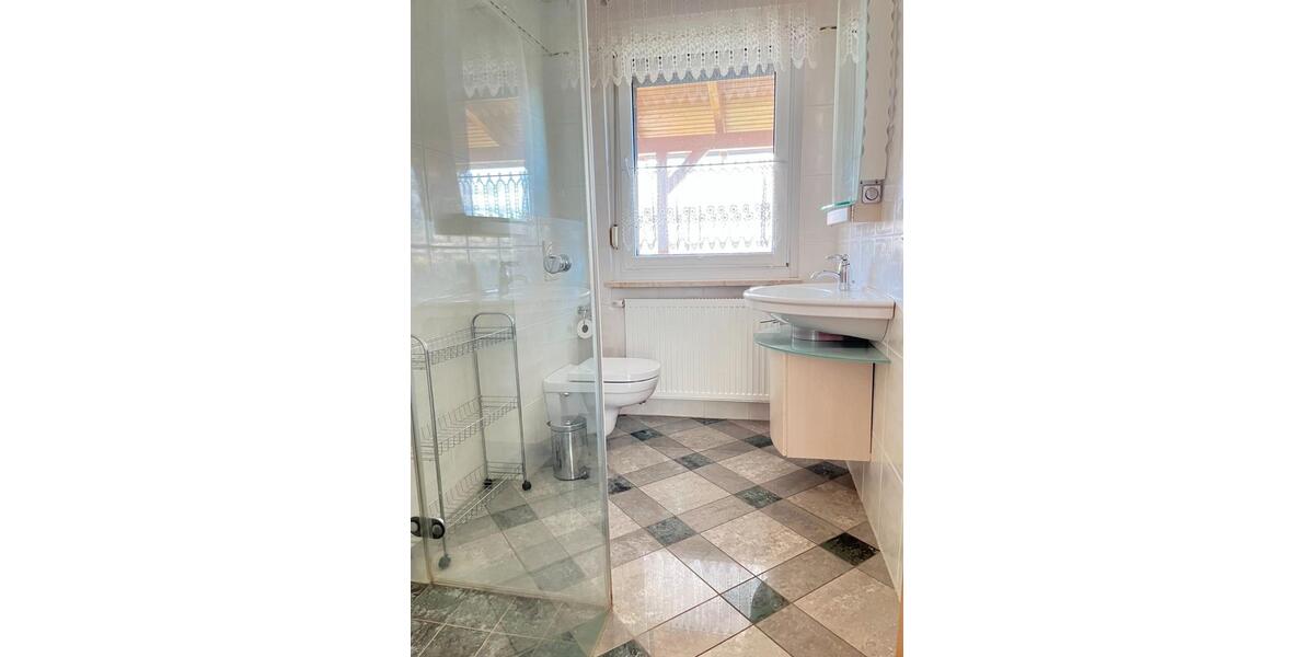 Einfamilienhaus Arendsee (Altmark) - 7 Zimmer, 172 m&sup2;, 230.000&euro; | Angebot:27121343