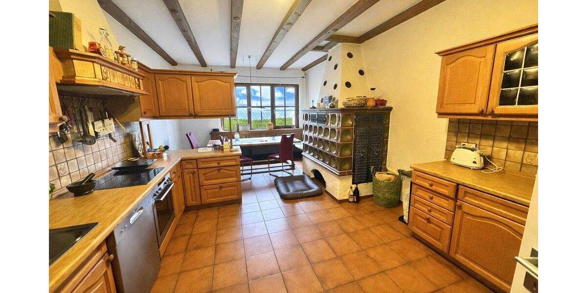 Etagenwohnung Weißenburg - 4 Zimmer, 160 m&sup2;, 370.000&euro; | Angebot:25731392