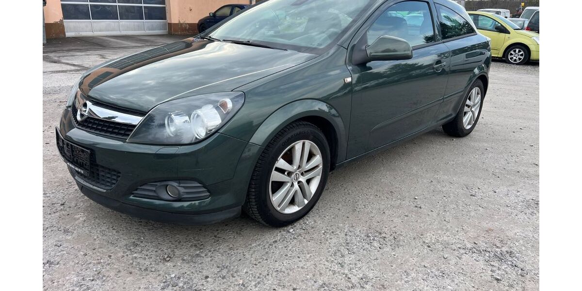 Opel Astra 172.000 km 2.999 &euro; Hohenstein ot Mackenrode 99755