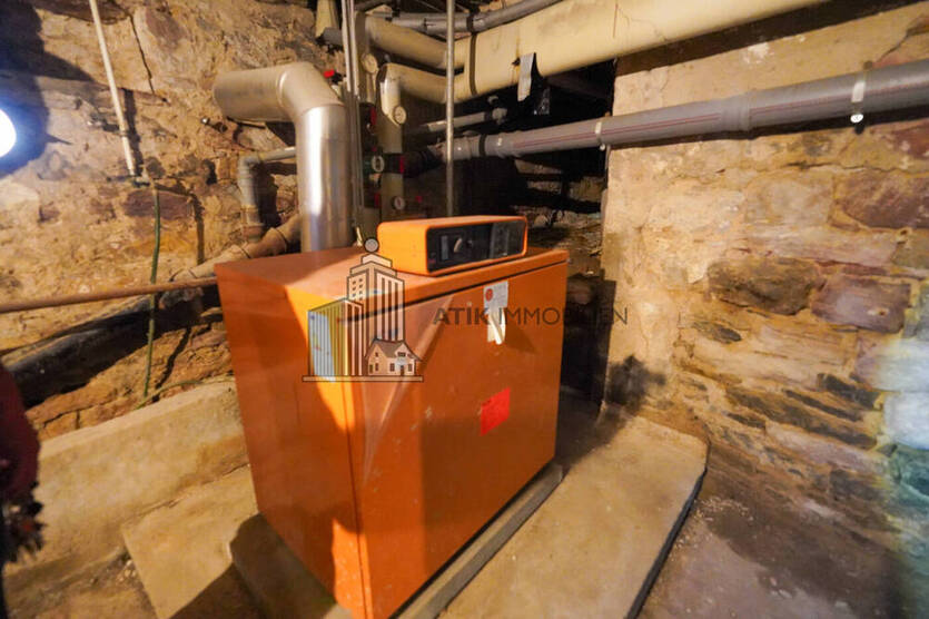 ATIK: *Entwickler aufgepasst* Wohn- u. Geschäftshaus mit Dachausbau-Potenzial in der Fußgängerzone