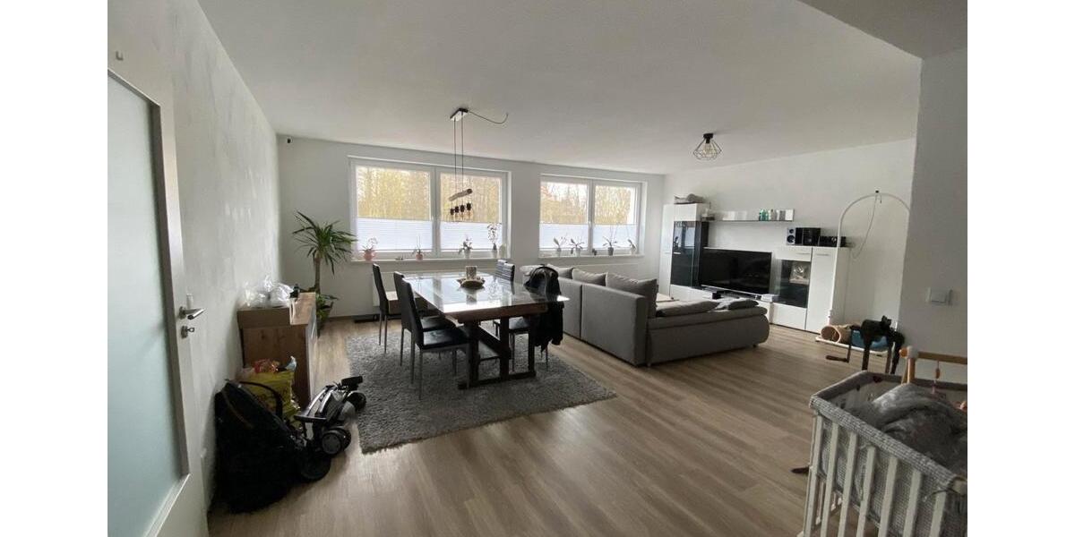 • Wohnung zu vermieten • 3 zimmer