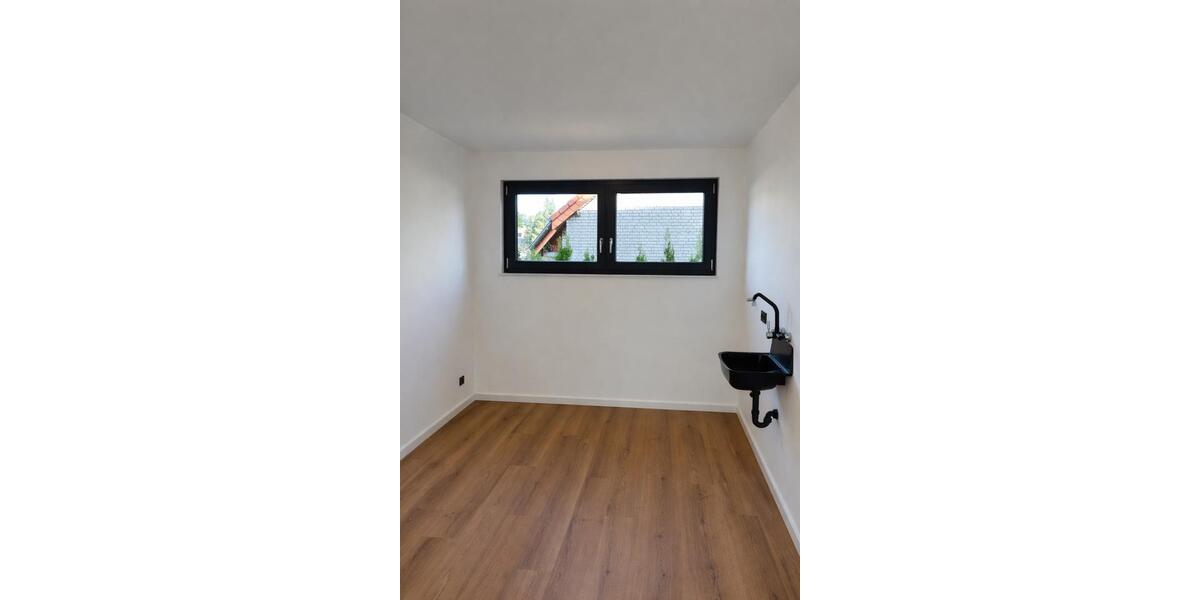 Erdgeschoßwohnung Detmold Hiddesen - 3 Zimmer, 134 m&sup2;, 550.000&euro; | Angebot:25477906