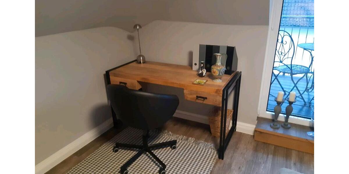 Dachgeschoßwohnung Bonn Bad Godesberg - 3 Zimmer, 63 m&sup2;, 830&euro; | Angebot:24851501