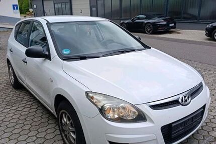 Hyundai i30 246.000 km 1.900 &euro; Lissendorf 54587
