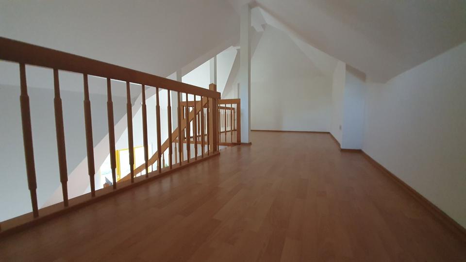 Dachgeschoßwohnung Diez - 3 Zimmer, 118 m&sup2;, 820&euro; | Angebot:24866432