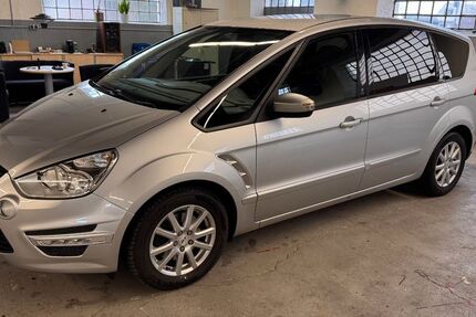 Ford S-Max 195.000 km 5.300 &euro; Neufahrn bei Freising 85375