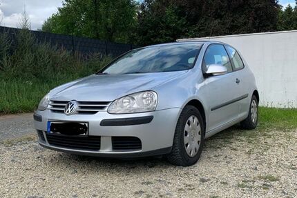 VW Golf 144.000 km 2.000 &euro; Lemgo 32657