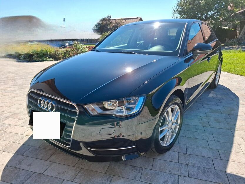 Audi A3 75.000 km 12.800 € Röhrnbach 94133