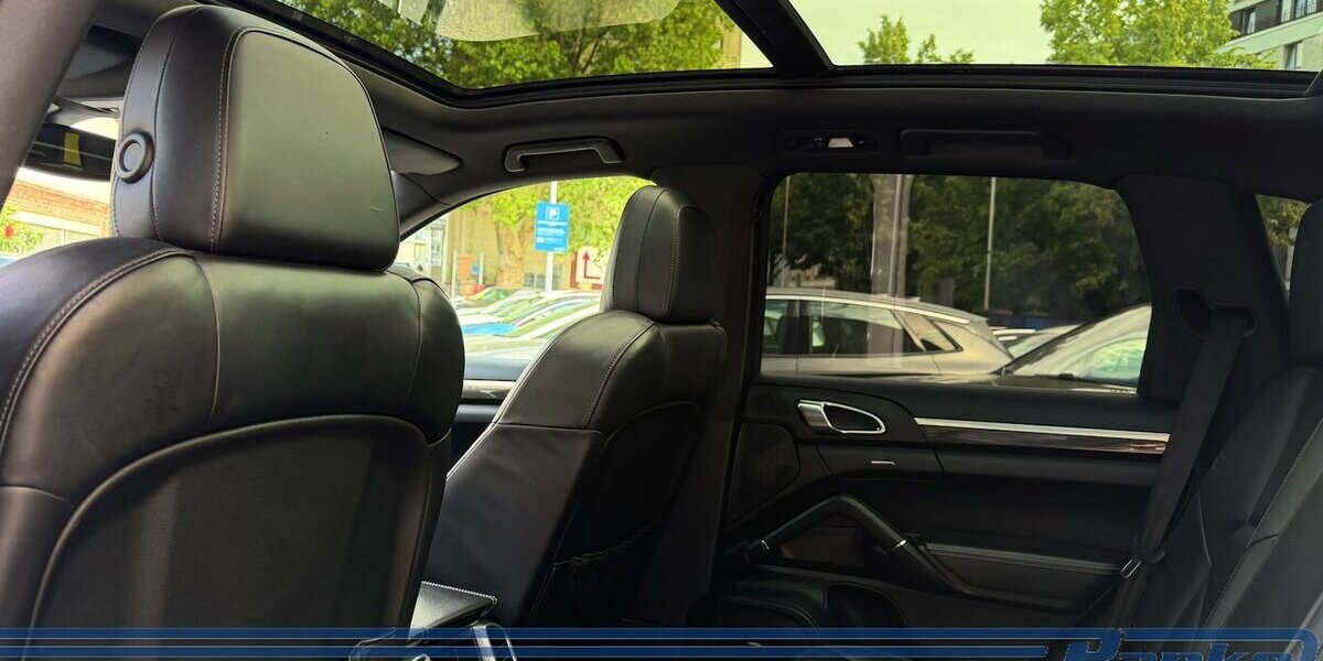 Porsche Cayenne S 294kw*Pano*LuftF*Bose*Memo*Belüftet* 200.000 km 19.990 &euro; Berlin 13187