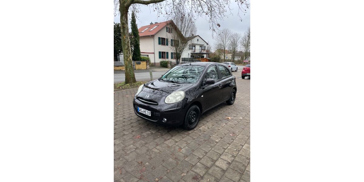 Nissan Micra 140.500 km 3.850 &euro; Worms 67551