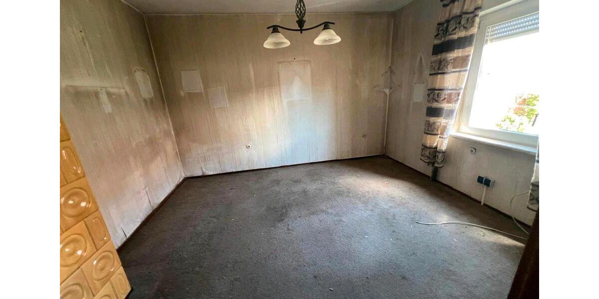 Einfamilienhaus Genthin - 9 Zimmer, 286 m&sup2;, 160.000&euro; | Angebot:26787359