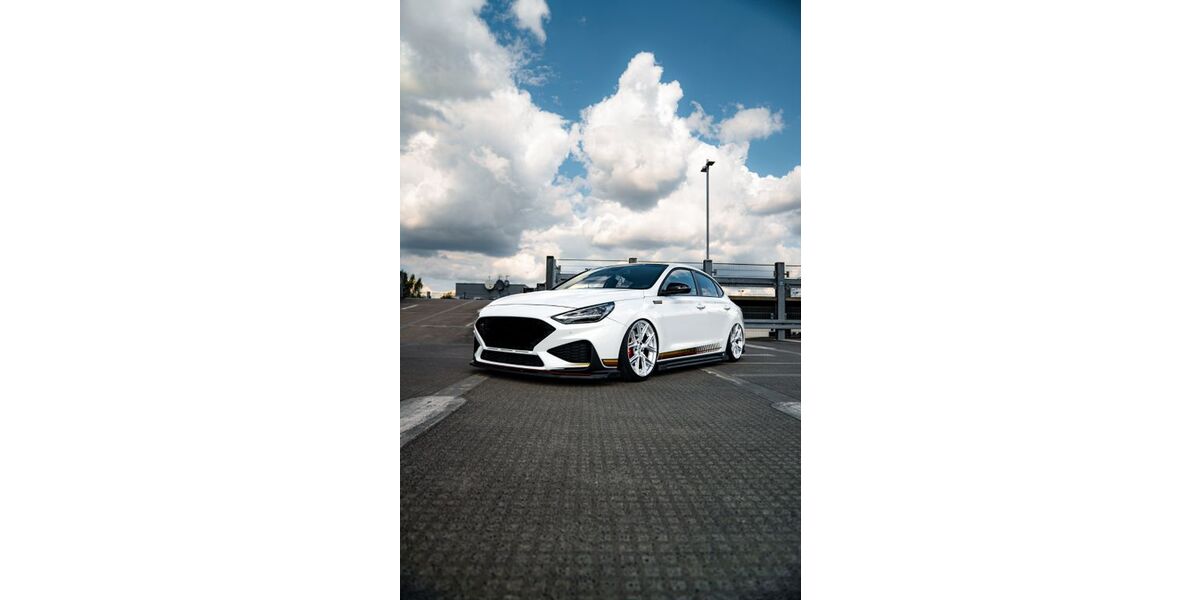 Hyundai i30 49.000 km 31.900 &euro; Hannover 30655