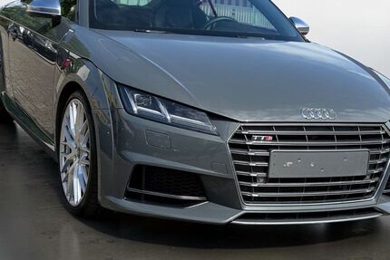Audi TT 183.000 km 23.900 &euro; Heidelberg 69115