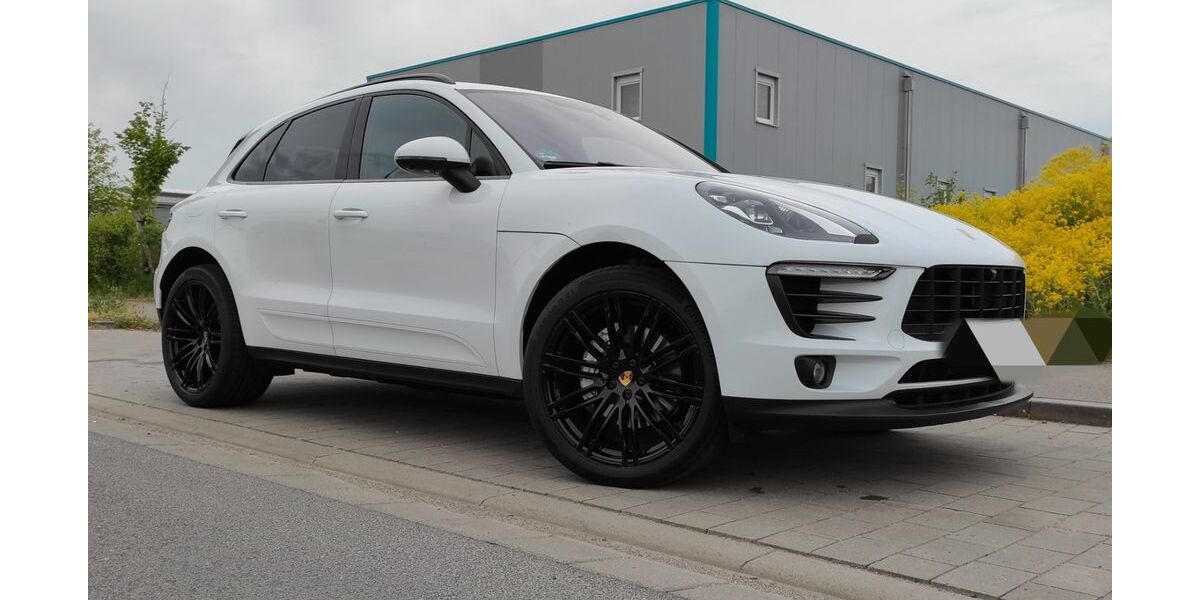 Porsche Macan 156.000 km 49.999 &euro; Grafenrheinfeld 97506