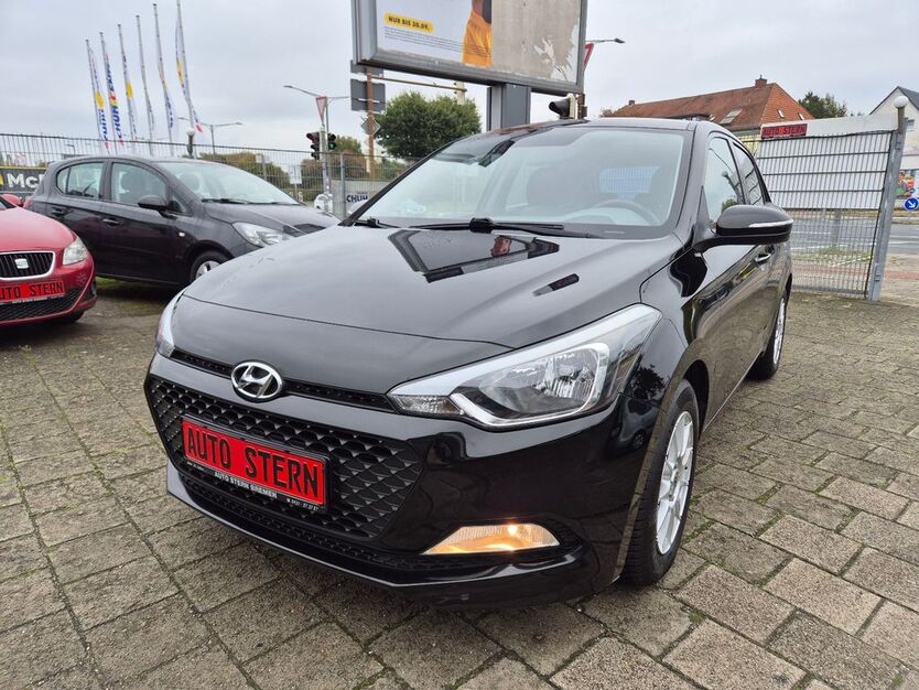 Hyundai i20 98.000 km 7.550 € Bremen 28277