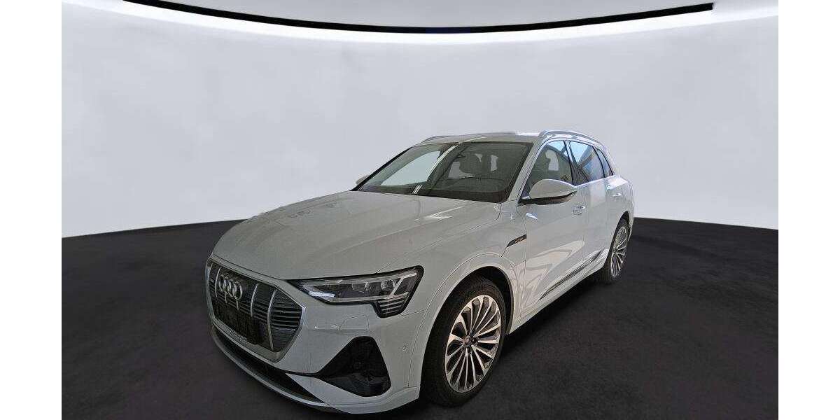 Audi e-tron 69.917 km 36.550 € Hagen 58091
