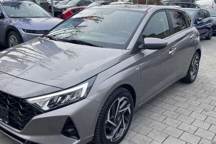 Hyundai i20 32.719 km 17.975 &euro; München 80993