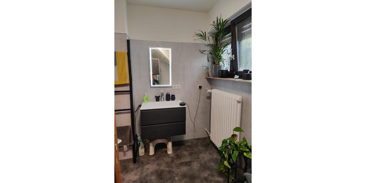 Doppelhaushälfte Würzburg Dürrbachau - 5 Zimmer, 112 m&sup2;, 1.450&euro; | Angebot:26177081