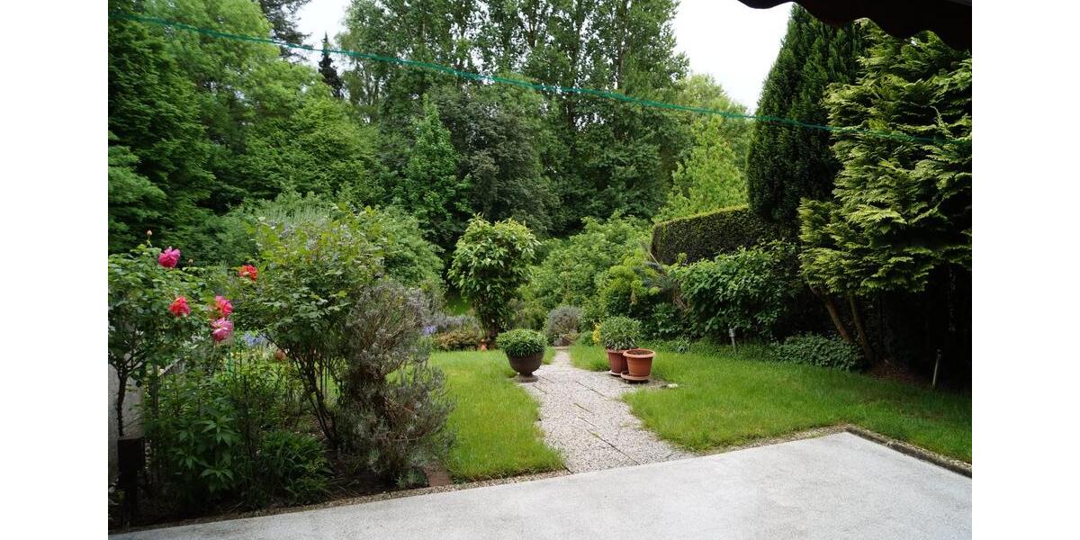 Kernsaniertes Einfamilien-Endhaus mit Garage 7 zimmer