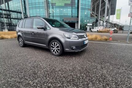 VW Touran 229.800 km 5.900 &euro; Wolfsburg 38442