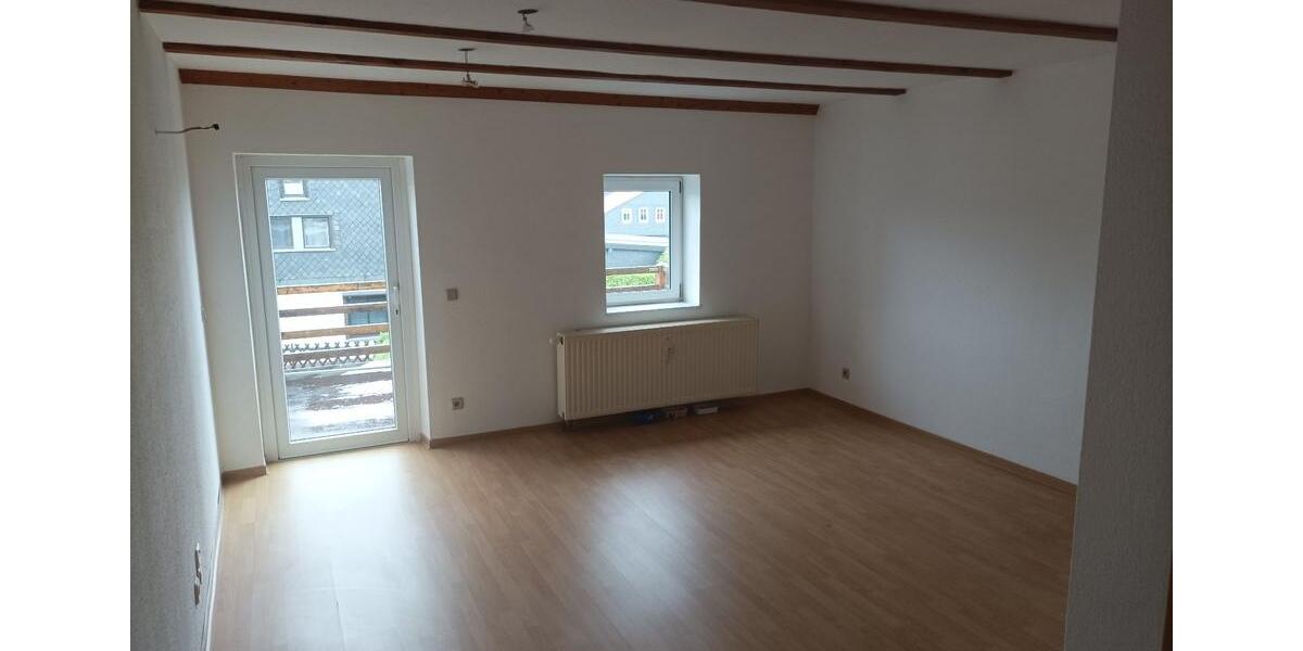 Etagenwohnung Ebersbach-Neugersdorf Neugersdorf - 2 Zimmer, 50 m&sup2;, 250&euro; | Angebot:25367856