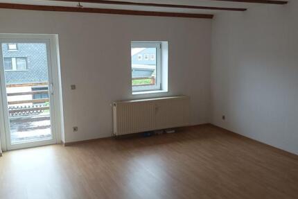 Wohnung Ebersbach-Neugersdorf Neugersdorf - 2 Zimmer, 50 m&sup2;, 250&euro; | Angebot:25367856