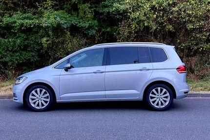 VW Touran 296.500 km 9.400 &euro; Eppstein 65817