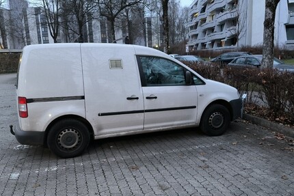 VW Caddy 166.000 km 2.450 &euro; München 80313