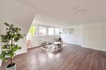Freie moderne 3-ZKB-Wohnung mit großzügigem Wohn-Essbereich im 2.OG und Stellplatz