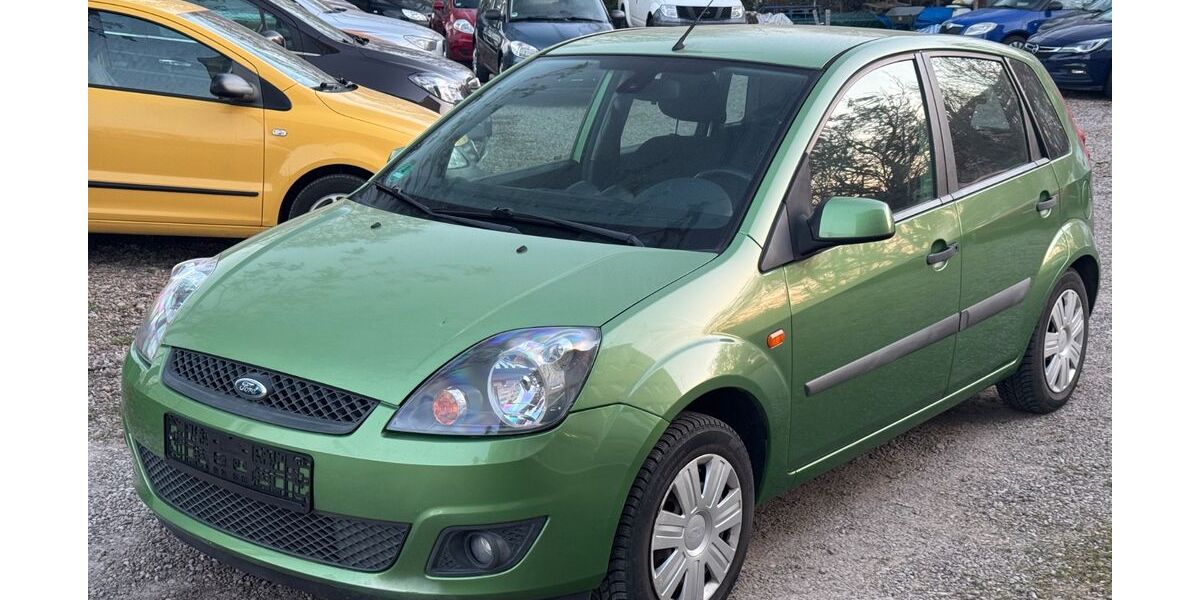 Ford Fiesta 172.000 km 2.400 &euro; Erfurt 99085