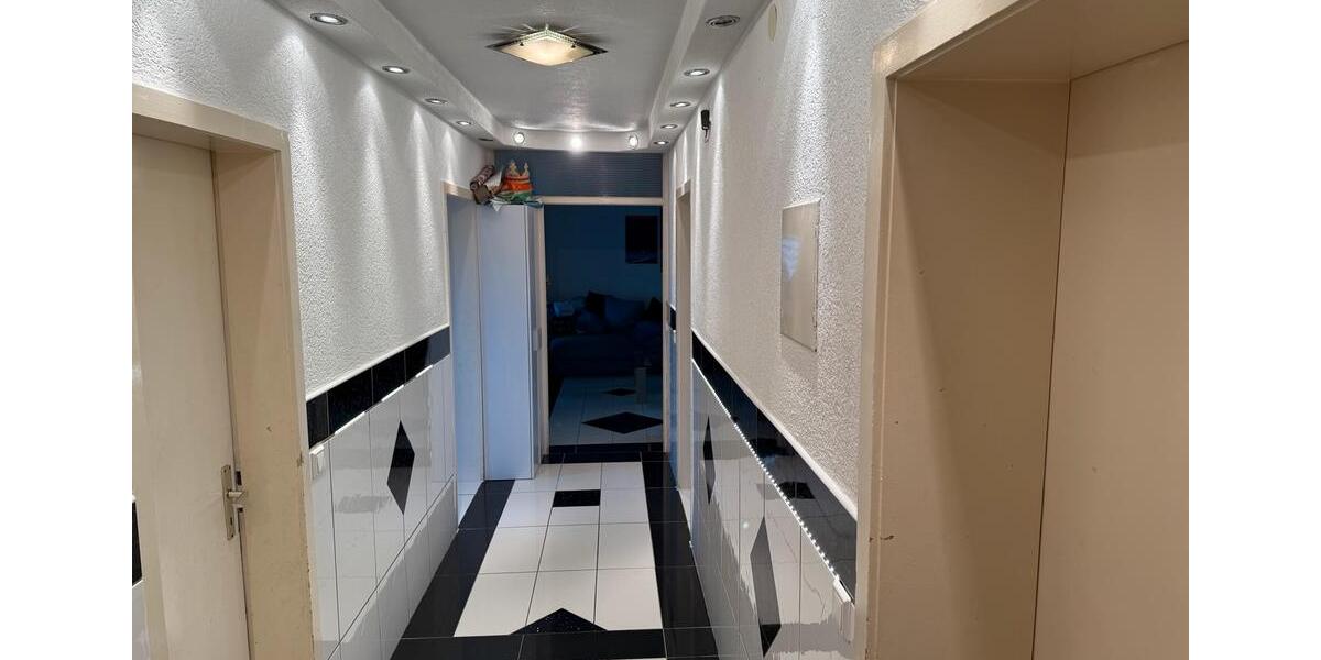 Mehrfamilienhaus, Wohnhaus Oberderdingen - 10 Zimmer, 202 m&sup2;, 520.000&euro; | Angebot:24679193