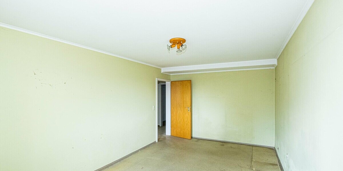 Großzügiges Zweifamilienhaus mit verborgenem Garten in der Innenstadt von Cham - Mehrfamilienhaus, Wohnhaus Cham | Angebot:26298154