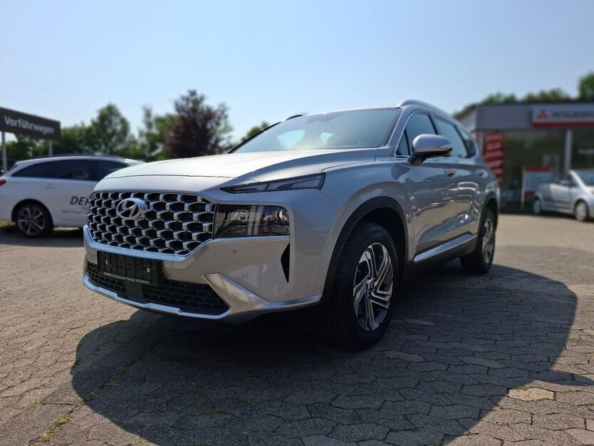 Hyundai SANTA FE 16.300 km 41.490 € Wolfhagen 34466
