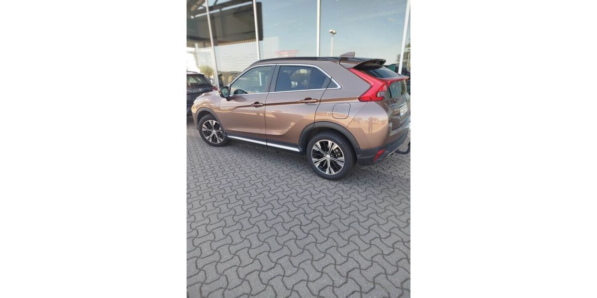 Mitsubishi Eclipse Cross 61.000 km 15.200 &euro; Glashütte 01768