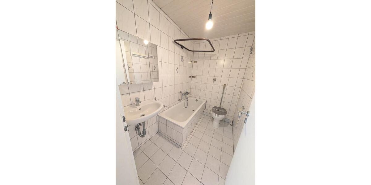 Etagenwohnung Düren Rölsdorf - 3 Zimmer, 53 m&sup2;, 490&euro; | Angebot:24859485