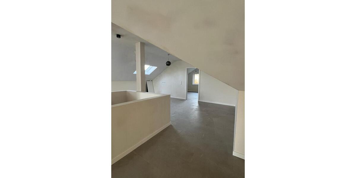 Dachgeschoßwohnung Ahaus - 2 Zimmer, 114 m&sup2;, 1.200&euro; | Angebot:25641529