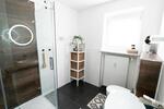 Helle 3,5 Zimmer Wohnung mit großem Garten & kernsaniert