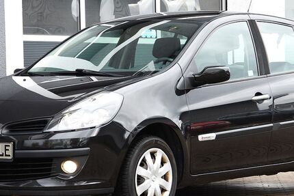 Renault Clio 193.832 km 1.680 € Bonn- Geislar 53225