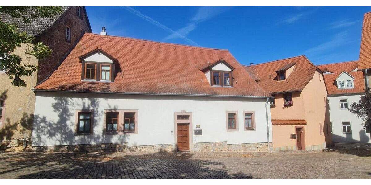 Reihenmittelhaus Querfurt - 5 Zimmer, 163 m&sup2;, 125.000&euro; | Angebot:25177428