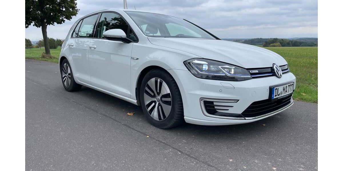 VW Golf 69.000 km 15.500 &euro; Waldheim 04736