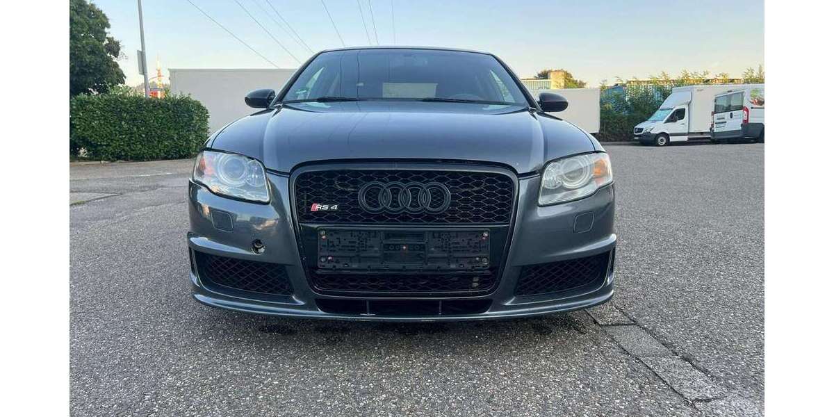 Audi S4 205.000 km 5.900 &euro; Freiburg 79110