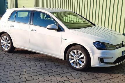 VW Golf 185.000 km 7.499 &euro; Bad Nenndorf 31542