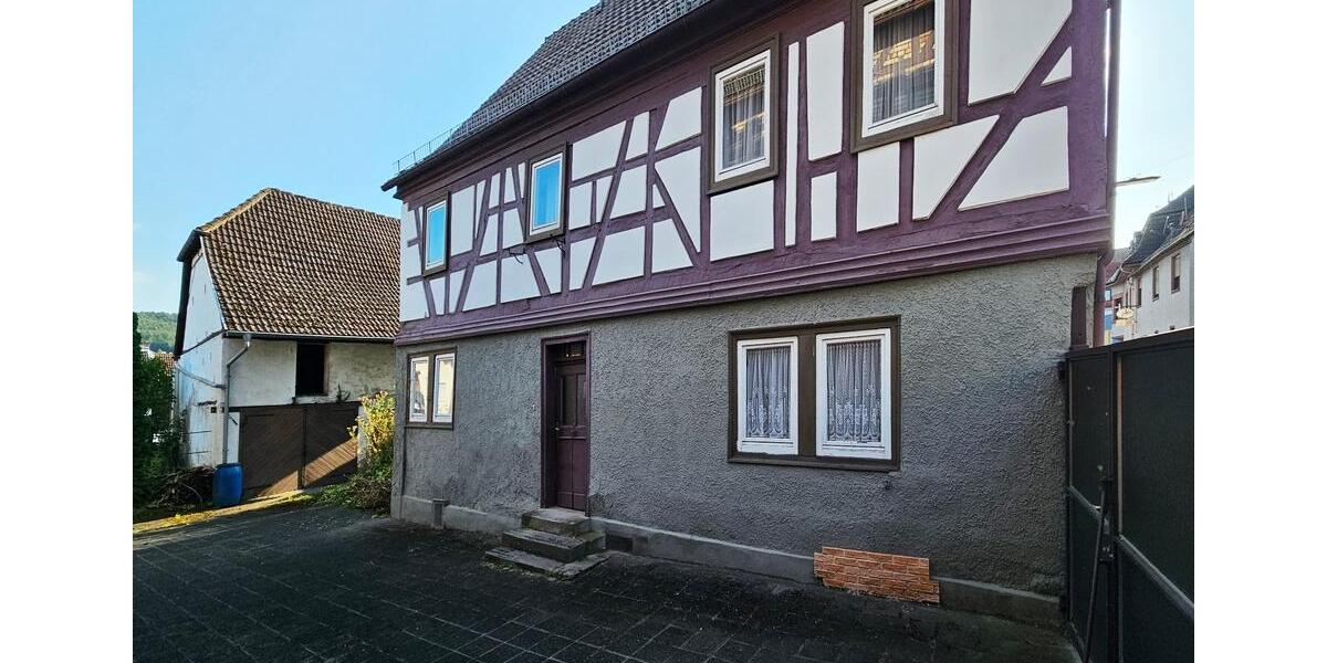 Einfamilienhaus Hösbach - 9 Zimmer, 162 m&sup2;, 360.000&euro; | Angebot:26879364